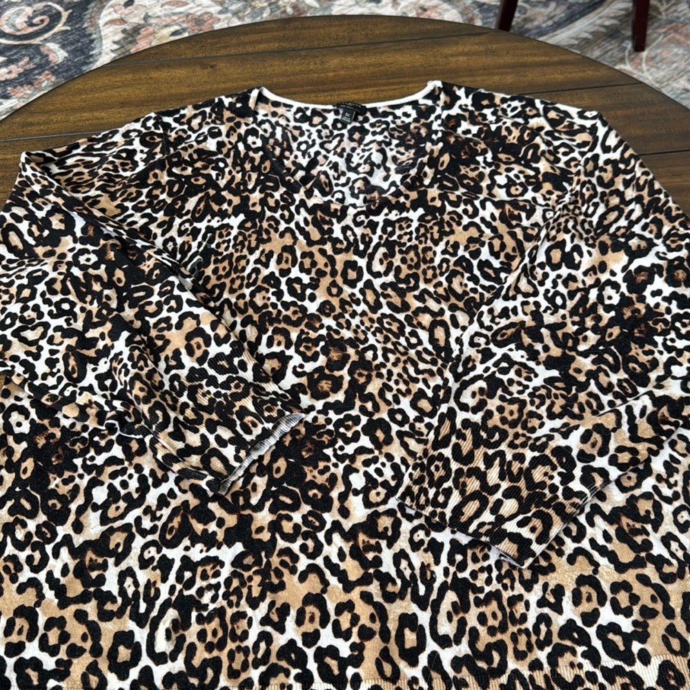 Talbots v neck leopard print sweater